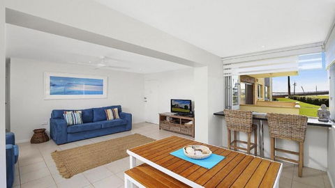 Ashwood 100 Meters To Beach, Shops, Cafes Accom Holidays - Hotel NSW 0