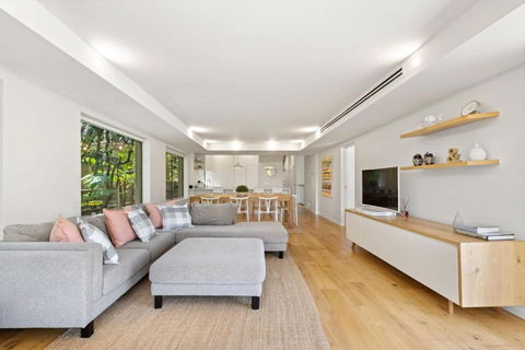 Audrey - Little Cove - Hotel NSW 0