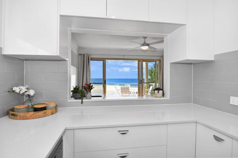 Avilla Court Stunning Views - Hotel NSW 4