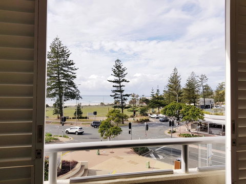 Blue C Coolangatta - Hotel NSW 5