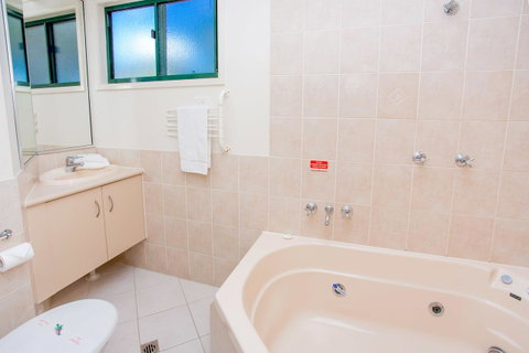 NRMA Bowen Beachfront Holiday Park - Hotel NSW 14