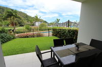 Beachside Apartment 5