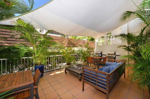 Port Douglas Apartments - Adults Only Oasis - Hotel NSW 4