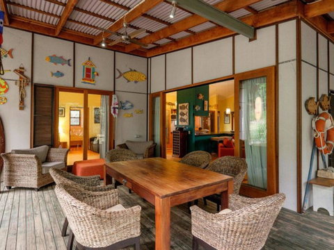 Five Bimba (Tractor House) - Hotel NSW 17
