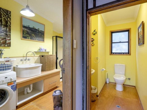 Five Bimba (Tractor House) - Hotel NSW 15