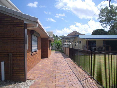 Island Homestay - Hotel NSW 15