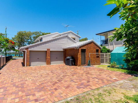 Island Homestay - Hotel NSW 13