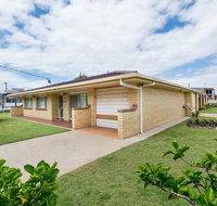 Lowset Sweetie Central to Everything - Partridge St Bongaree - Hotel NSW