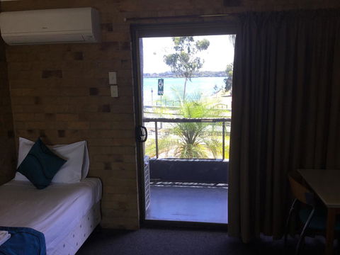 Bribie Waterways Motel - Hotel NSW 13