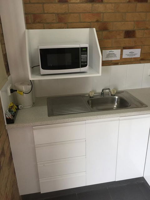 Bribie Waterways Motel - Hotel NSW 30