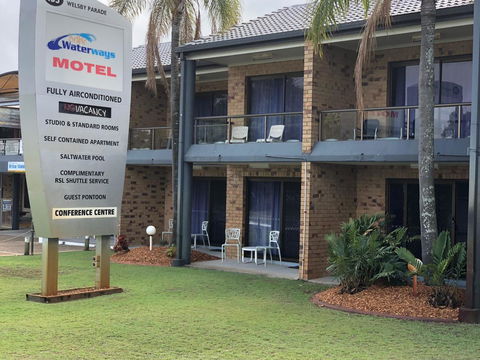 Bribie Waterways Motel - Hotel NSW 9