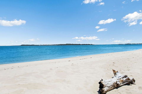 Quiet Location Across From Waterfront - South Esp, Bongaree - Hotel NSW 18