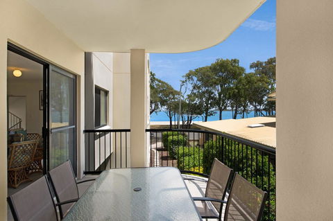 Quiet Location Across From Waterfront - South Esp, Bongaree - Hotel NSW 9
