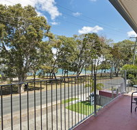 First floor unit close to shops park and waterfront - Hotel NSW