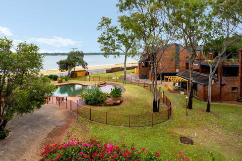 Spacious Family Unit With Incredible Views. - Hotel NSW 8