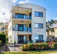 Waterfront views from private rooftop balcony - Bayview South Esp Bongaree - Hotel NSW