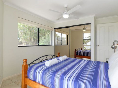 Mooloomba Five - Hotel NSW 3
