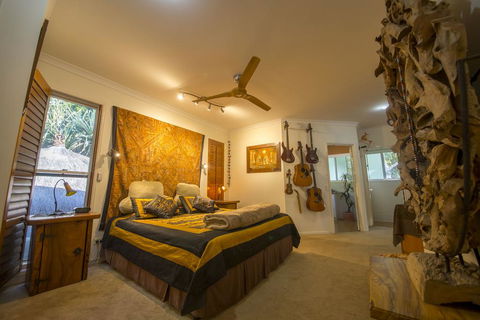 'The Tree House.' Treetop Living Near The Ocean, Coolum Beach, QLD, Australia - Hotel NSW 3