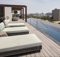 1 Bdrm Apt With Balcony Pool Parking  Gym - Hotel NSW