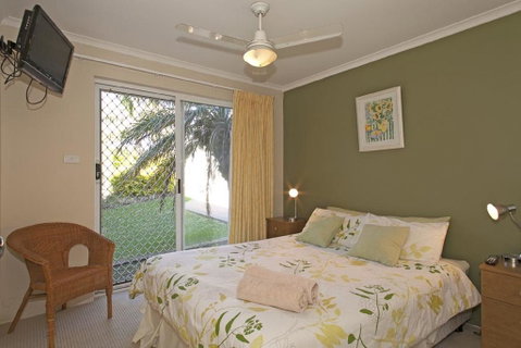 1/17 22nd Ave - Sawtell, NSW - Hotel NSW 1
