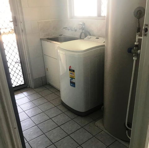 11 Anchovy Street - Tin Can Bay Summer Haven Coastal Retreat - Hotel NSW 1