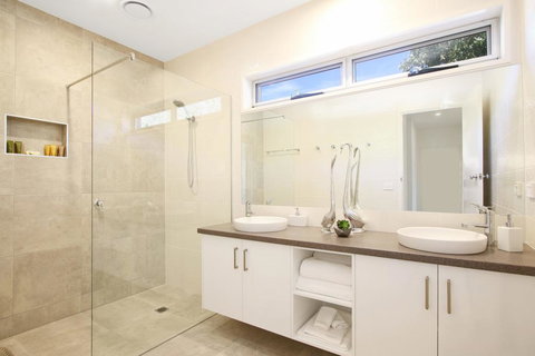 18 On Rayner - Swish Apartment Myrtleford - Hotel NSW 0