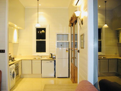 1880s Kananook Boutique Historic Luxury Apartment FSC Private Villa Bairnsdale - Hotel NSW 2