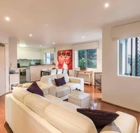 2 Bedroom with Parking  AC Close To Beach  City - Hotel NSW
