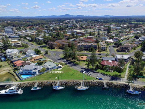 2 Rockpool Road - Hotel NSW 0
