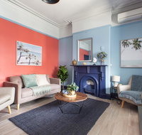 2-Bed Apartment Metres From Coogee Beach and Dining - Hotel NSW