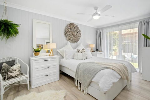 CARAVAN, BOAT & PET Friendly - RIGHT ON THE BORDER - Hotel NSW 2