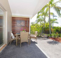 356 ' Oaks Pacific Blue' 265 Sandy Point Rd - Air conditioned direct pool access and suited for disability - Hotel NSW