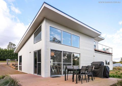 4 King Or 8 Single Beds WiFi, Netflix, Pet Friendly - Hotel NSW 0