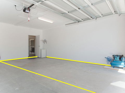 5 Bent Street - Huge House With Foxtel & Aircon - Hotel NSW 1