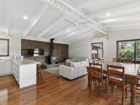 62 BINGLEY PARADE RIVERSEA HOUSE - Hotel NSW 3