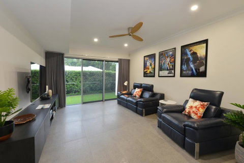 89 @ The Edge - Hotel NSW 2
