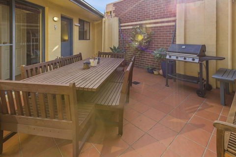 A Mariners Place - BEST Location In Town! - Hotel NSW 3