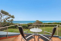 Absolute Beachfront at Hastings