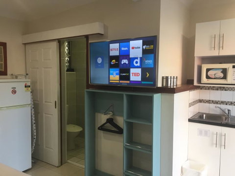 Across Country Motel And Serviced Apartments - Hotel NSW 2