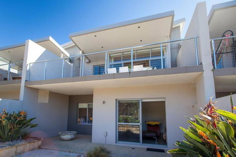 Eagle Escape I Private Properties - Hotel NSW 1