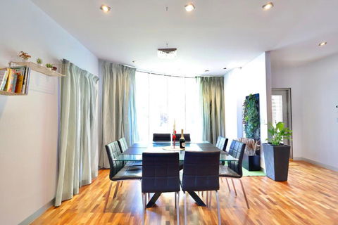 Edgewater Rivera Holiday Rental - Hotel NSW 4