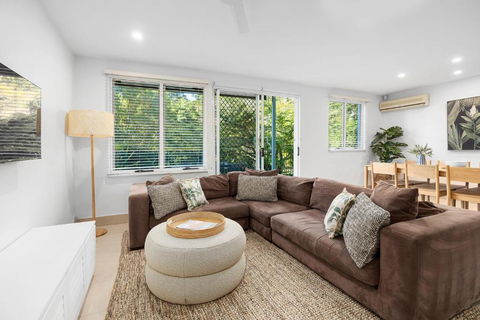 Eco Beachside Family Gem, Pool Access - Hotel NSW 4