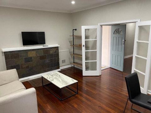 Executive Central Home - Hotel NSW 3