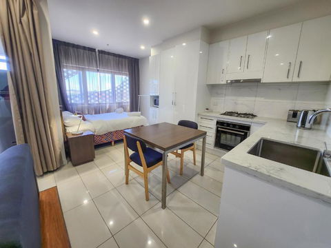 Exodus Dandenong Apartment Hotel - Hotel NSW 4