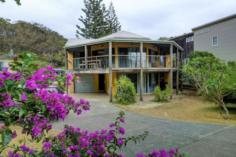 Far Shore - Hotel NSW 0