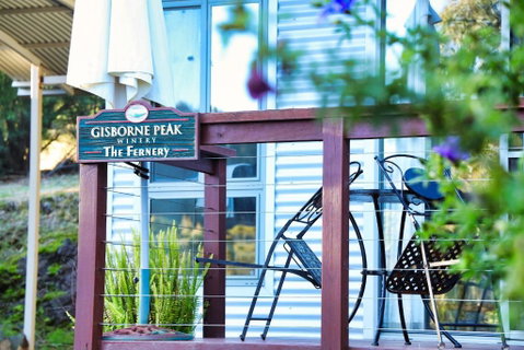 Gisborne Peak Winery Short Term Stays - Hotel NSW 1