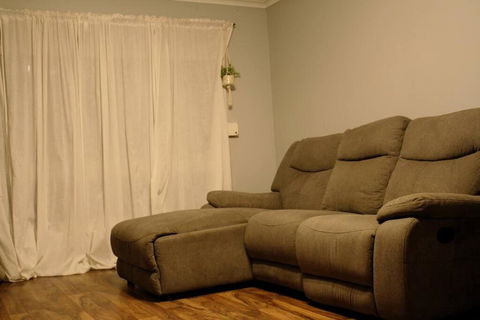 Gum Lodge, Gateway To The Murray - Hotel NSW 1