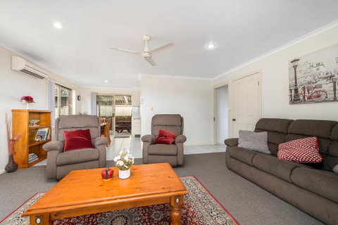 H1211 Mission Terrace Lakewood Heights Estate - Hotel NSW 2