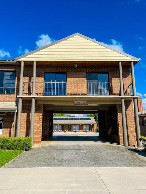 Holbrook Town Centre Motor Inn - Hotel NSW 0