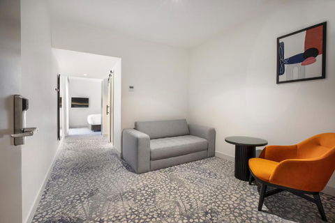 Holiday Inn Dandenong, An IHG Hotel - Hotel NSW 3